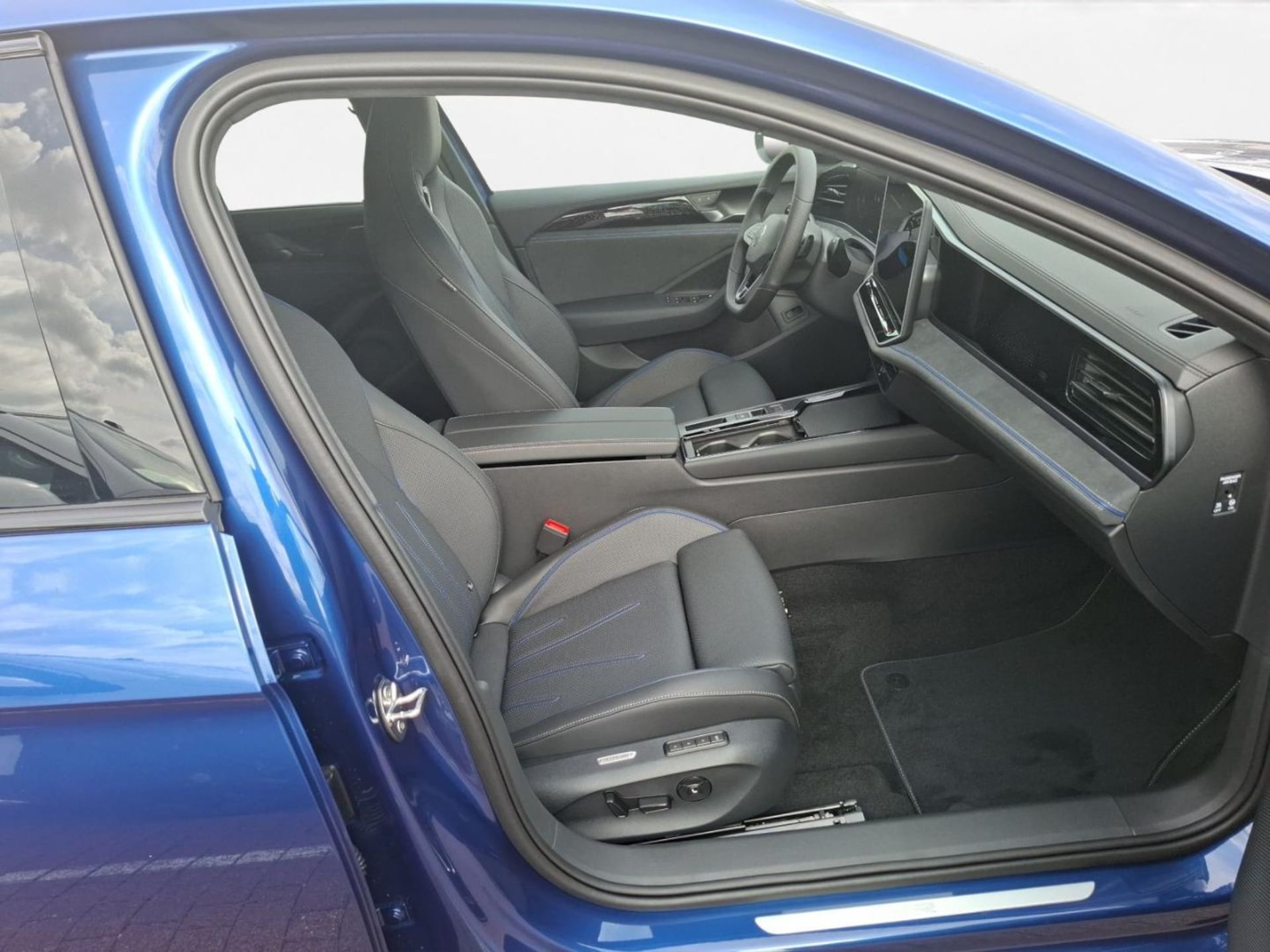Volkswagen Passat R-Line
