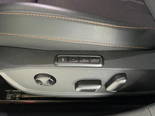 Bild des Autos 15