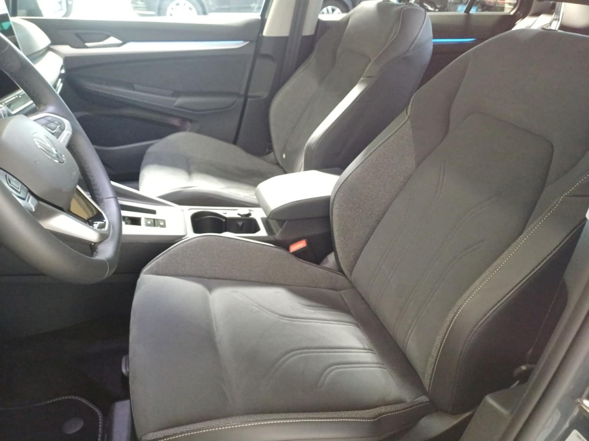 Volkswagen Golf Variant Life