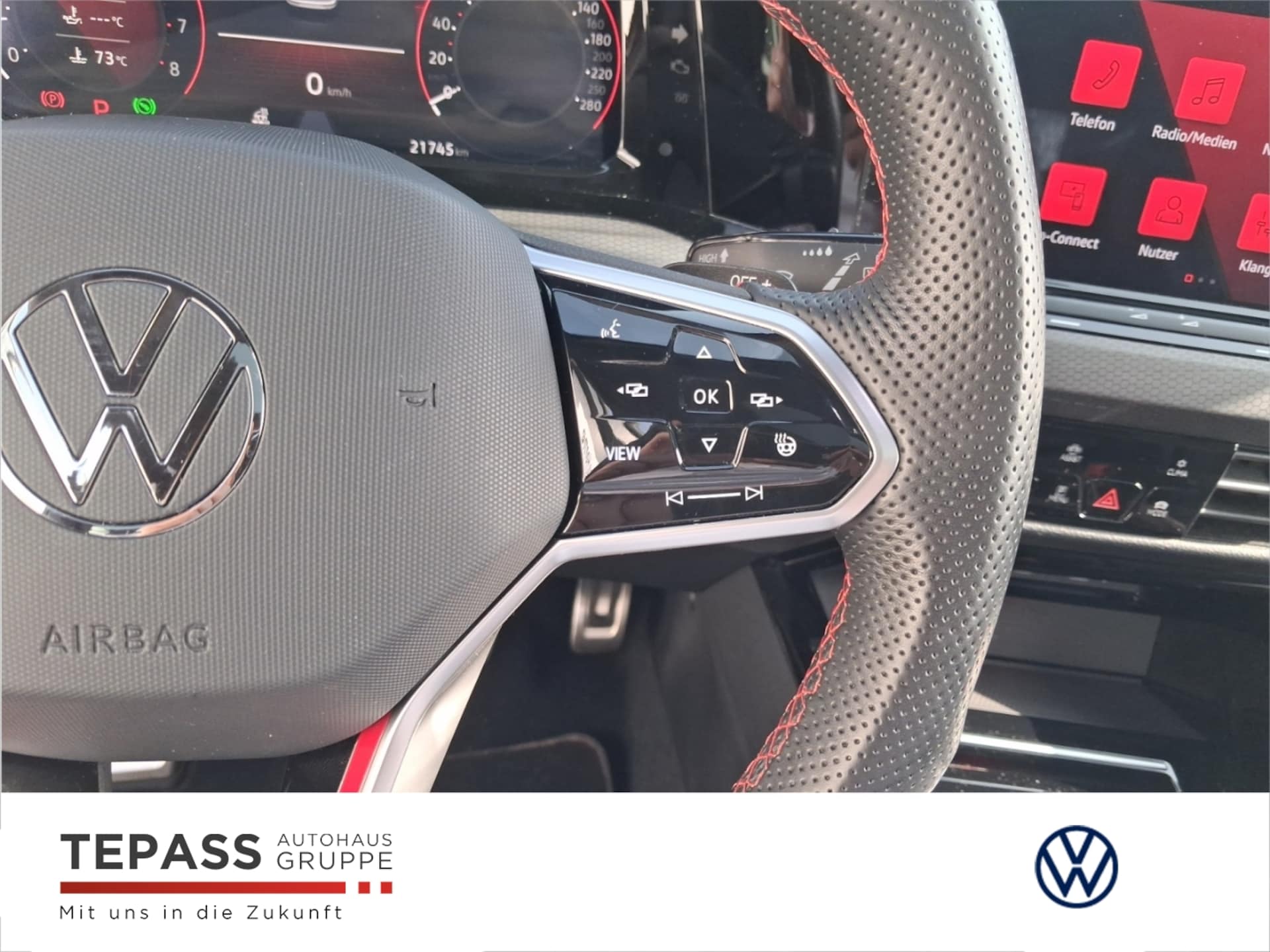 Volkswagen Golf GTI