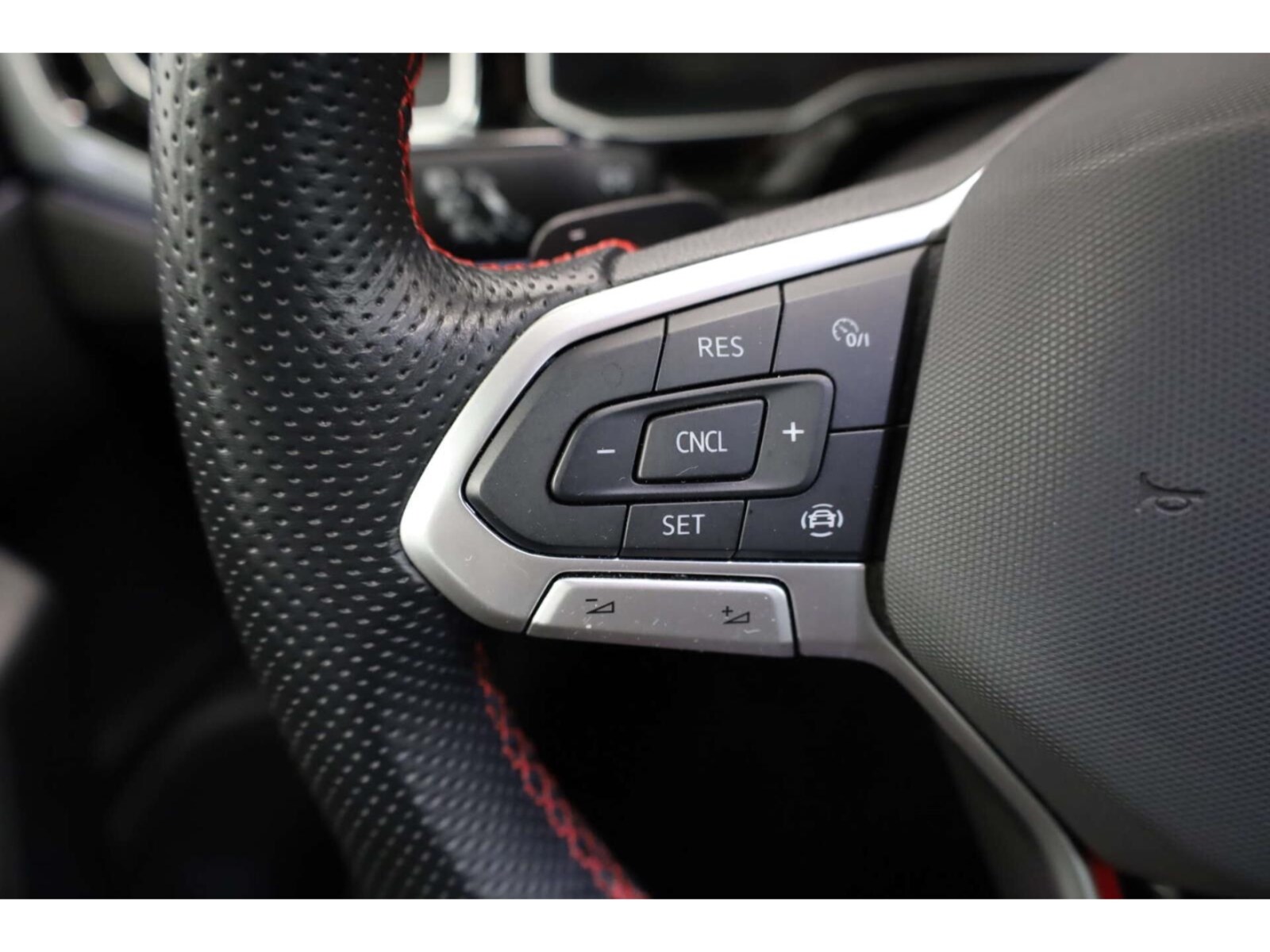 Volkswagen Polo – Bild 10