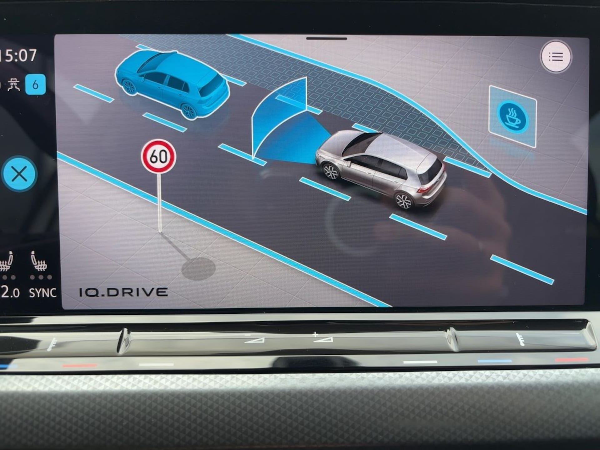 Volkswagen Golf Active