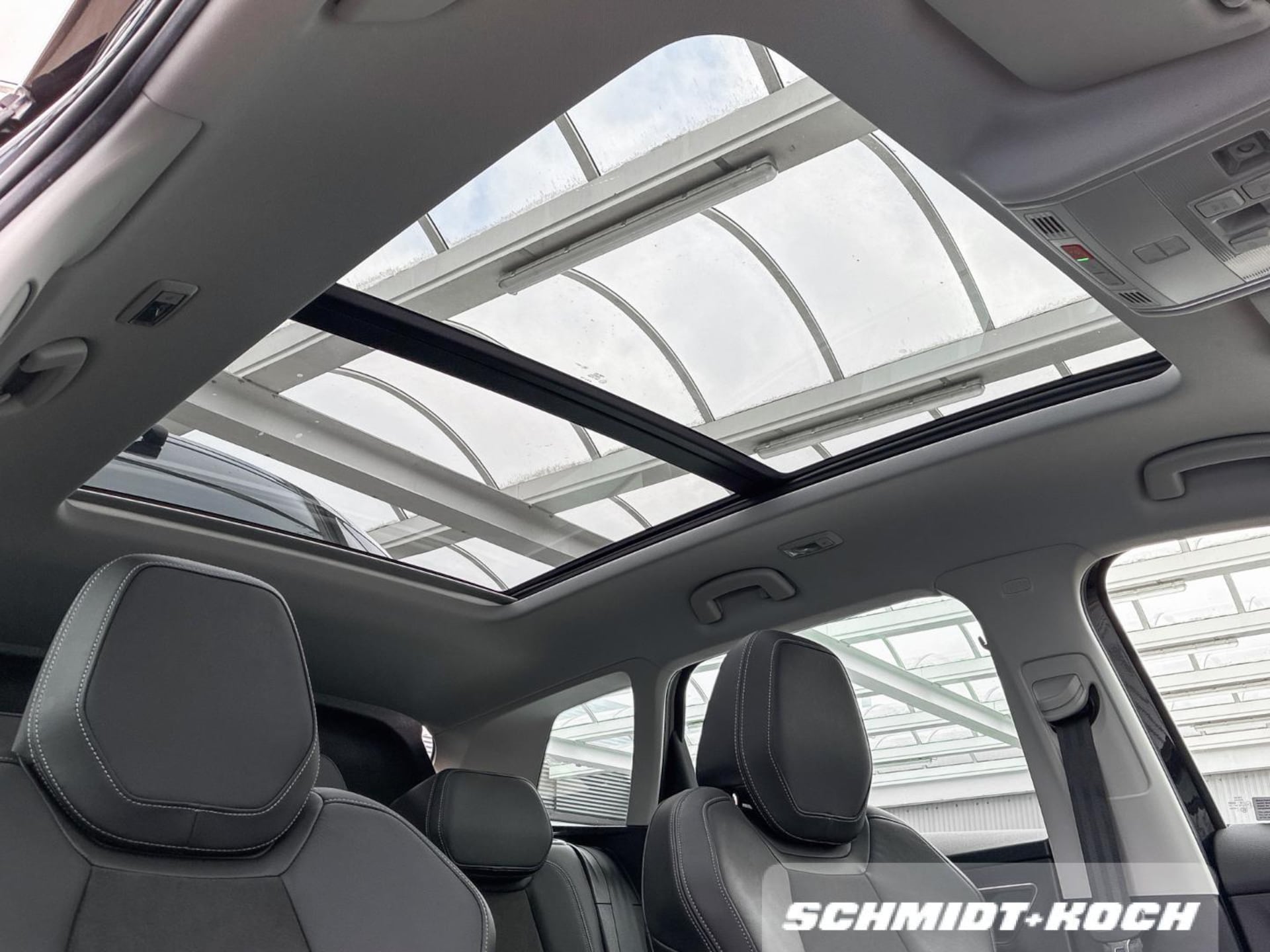 Skoda Karoq Tour