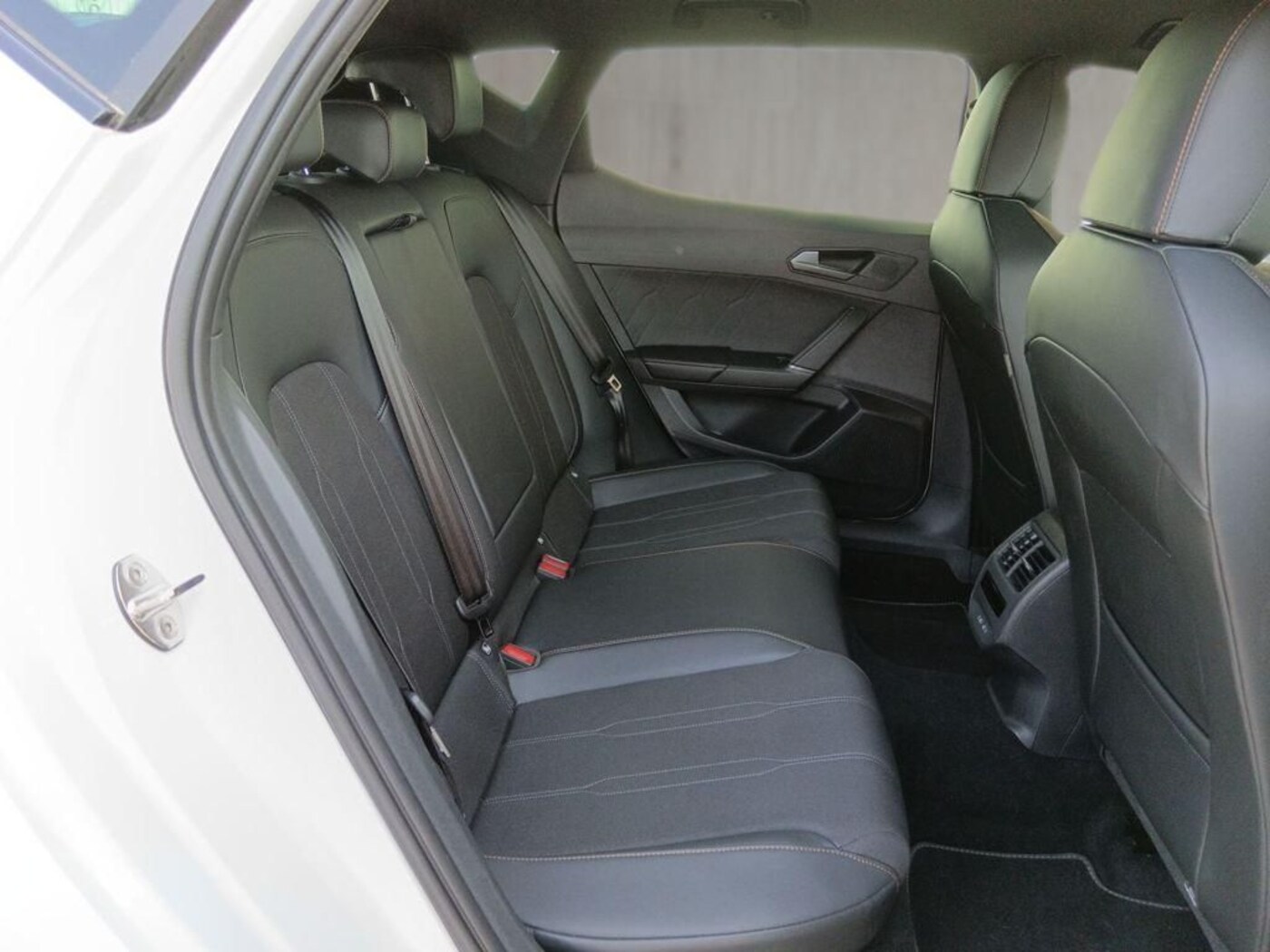 CUPRA Leon León 1.4 e-Hybrid DSG 150 kW (204 CV) — photo 6