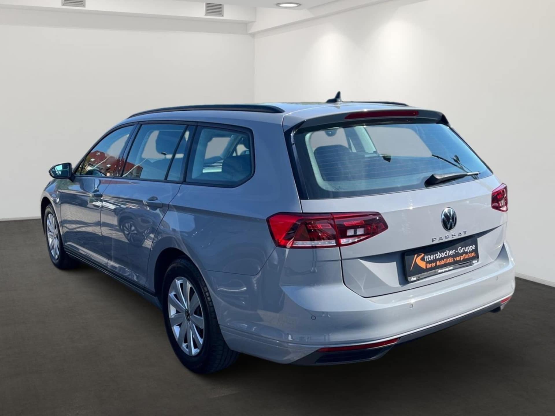 Volkswagen Passat Variant Basis-Modell