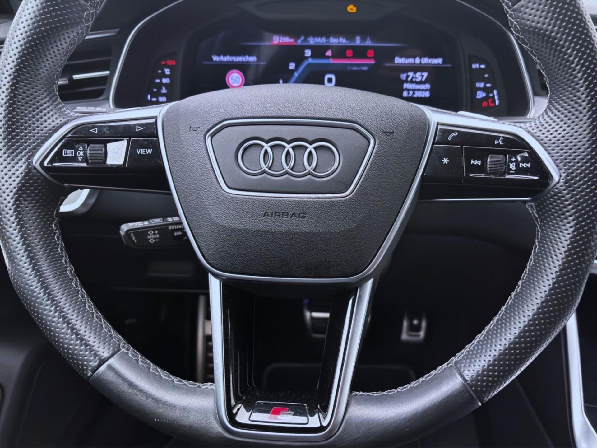 Audi S6 Avant