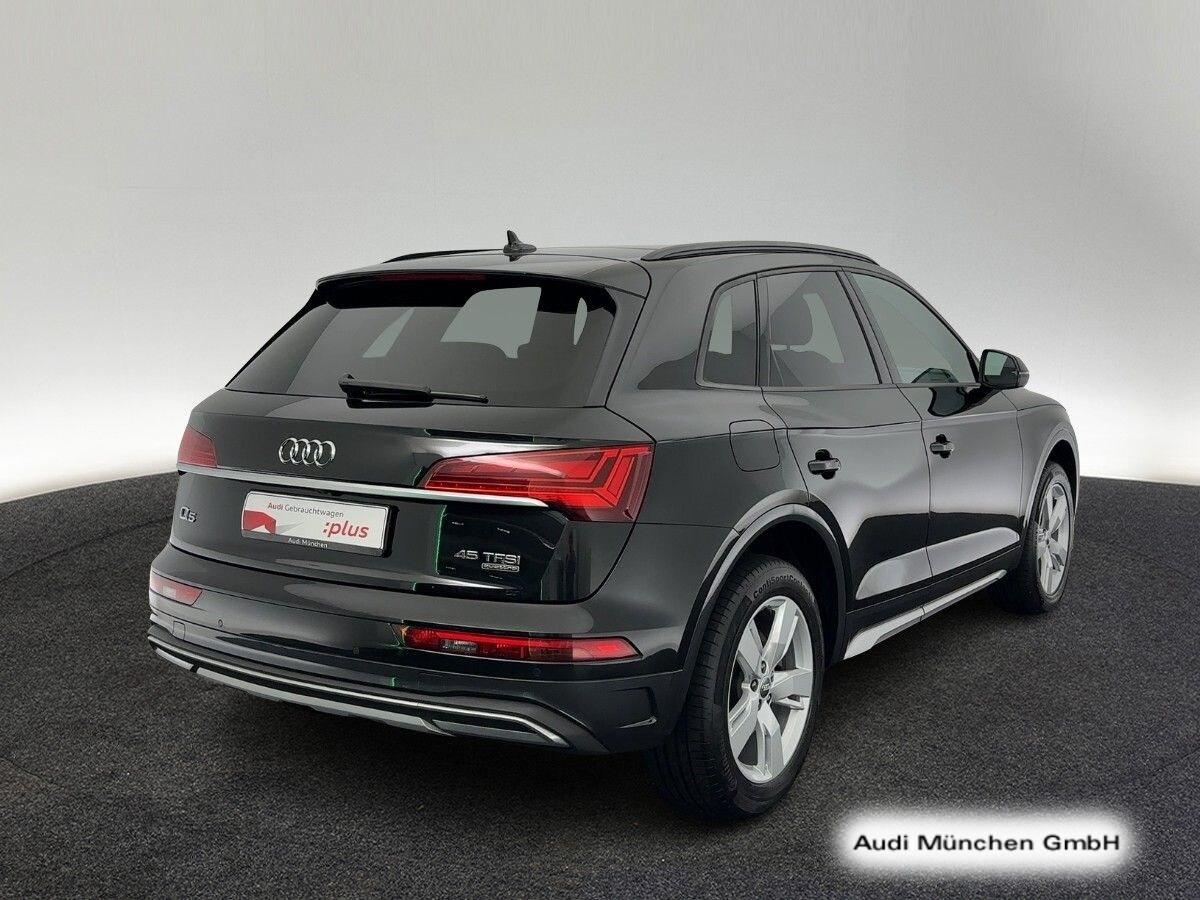 Image about Audi Q5 45 TFSI quattro S tronic
