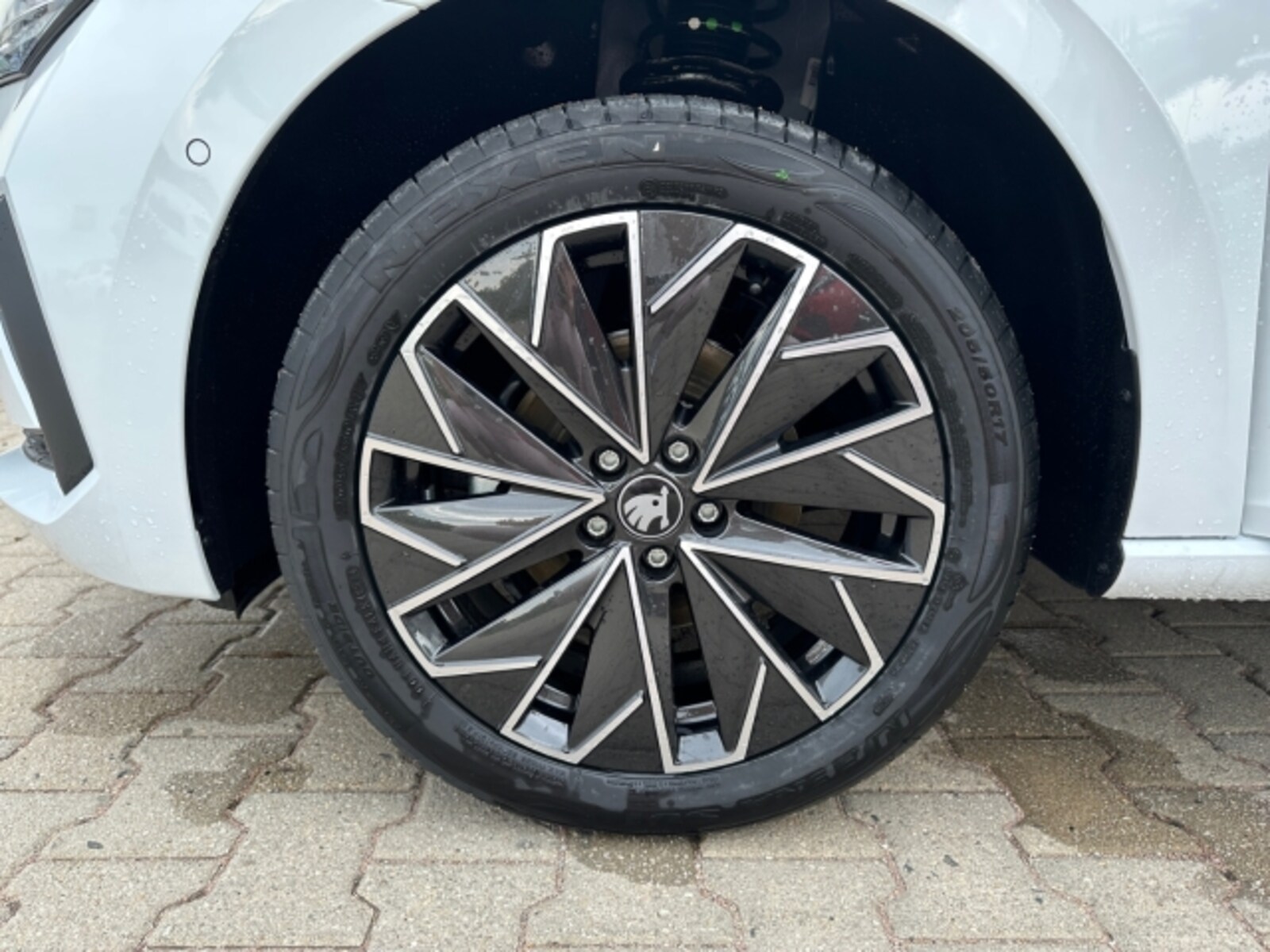 Škoda Scala – Bild 8