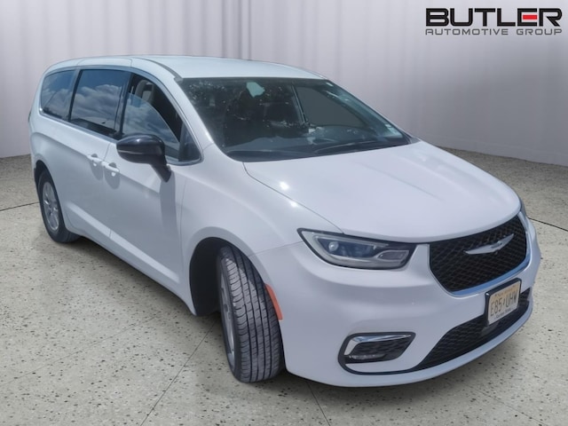 2024 Chrysler Pacifica