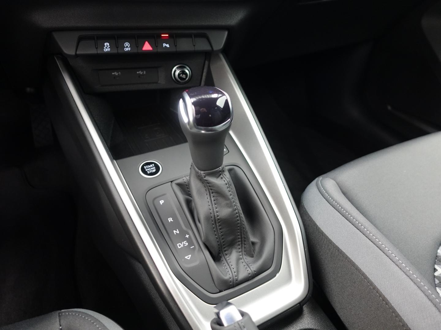 Bild über Audi A1 Sportback advanced 30 TFSI S tronic - für weitere Informationen kontaktieren Sie den Audi Partner