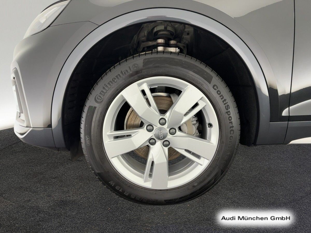 Image about Audi Q5 45 TFSI quattro S tronic