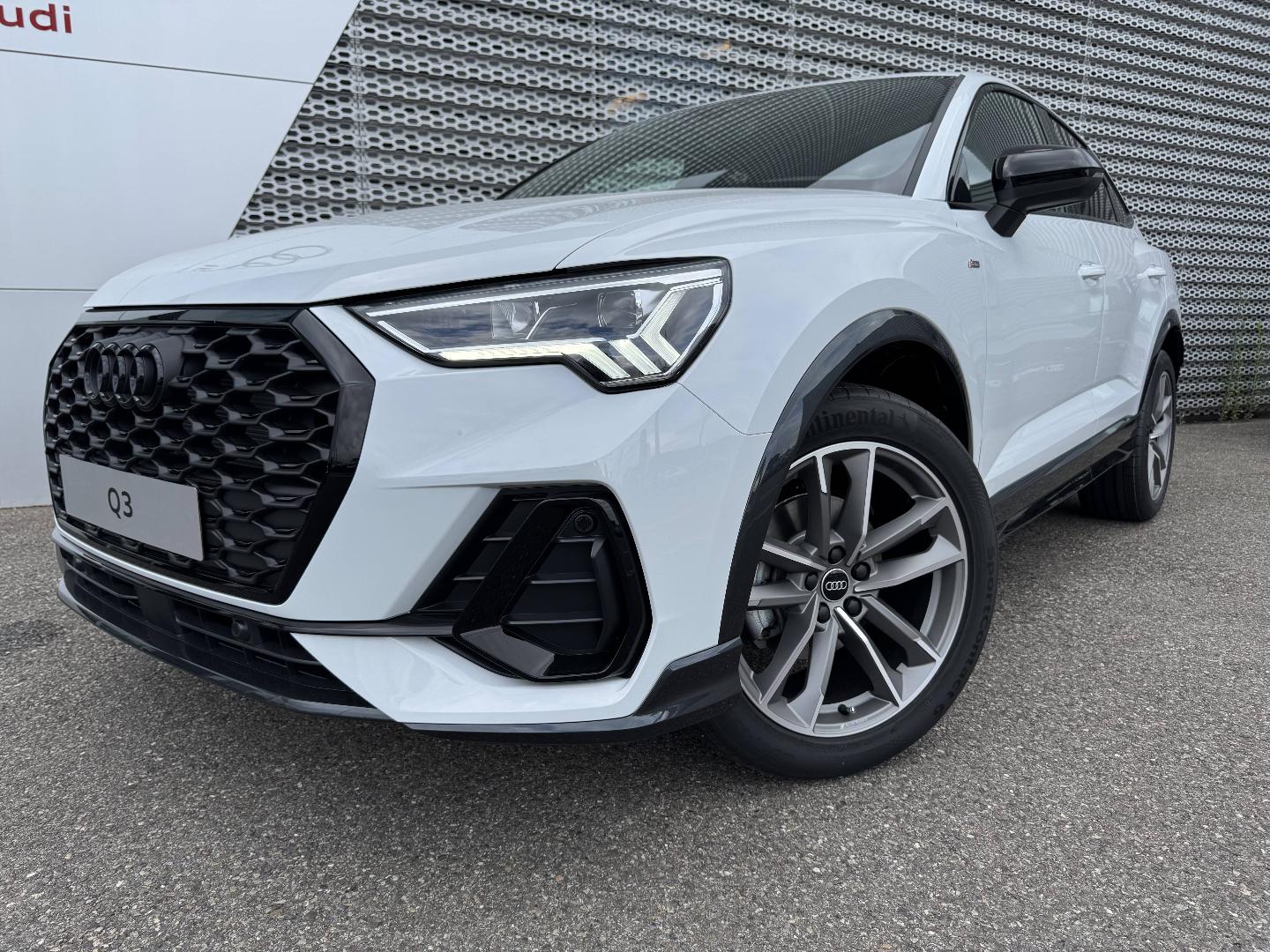 Image about Audi Q3 Sportback S line plus 35 TFSI 110 kW (150 ch) S tronic