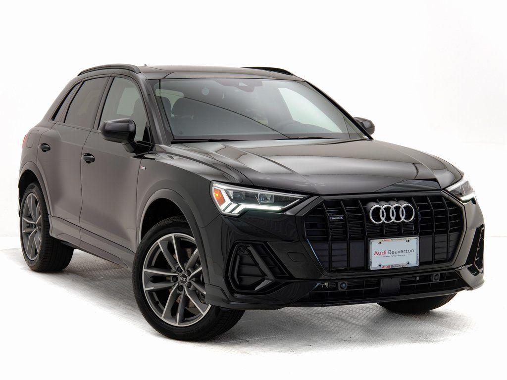 2025 Audi Q3 45 TFSI S Line Premium quattro's photo