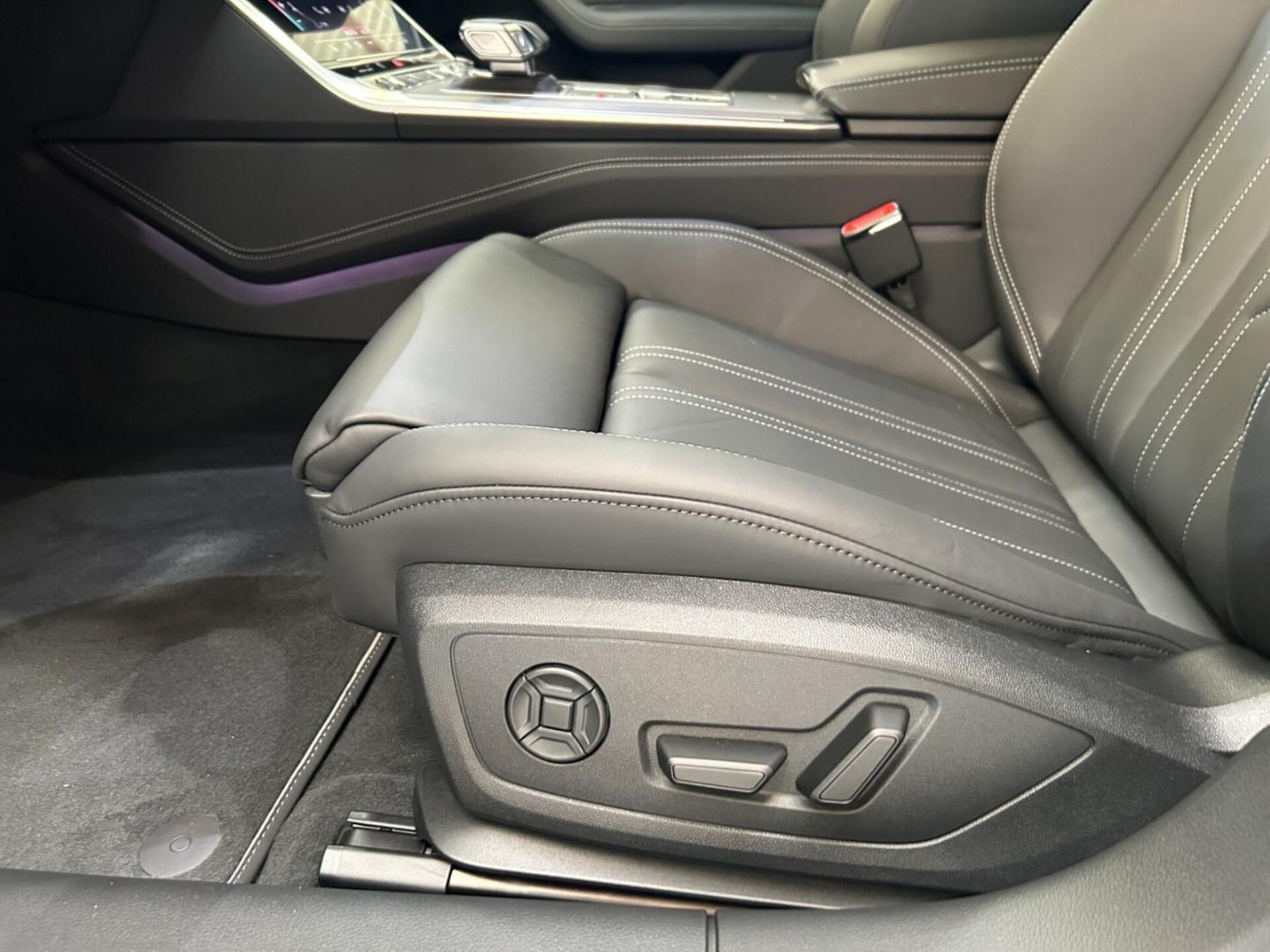 Audi A6 Avant Design