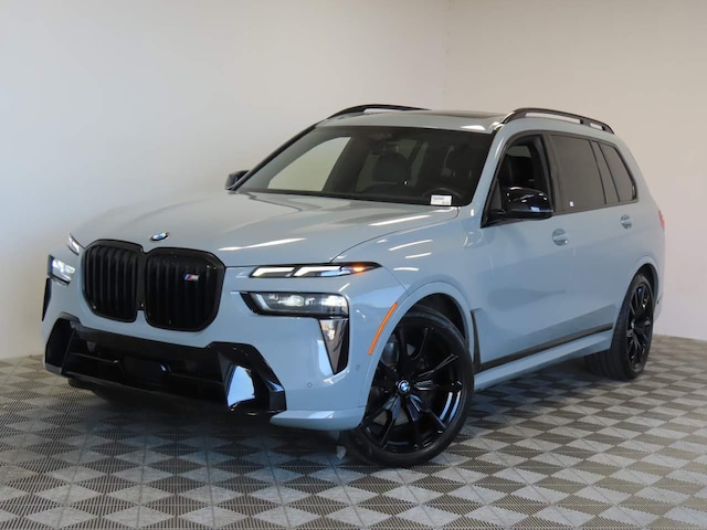 2023 BMW X7