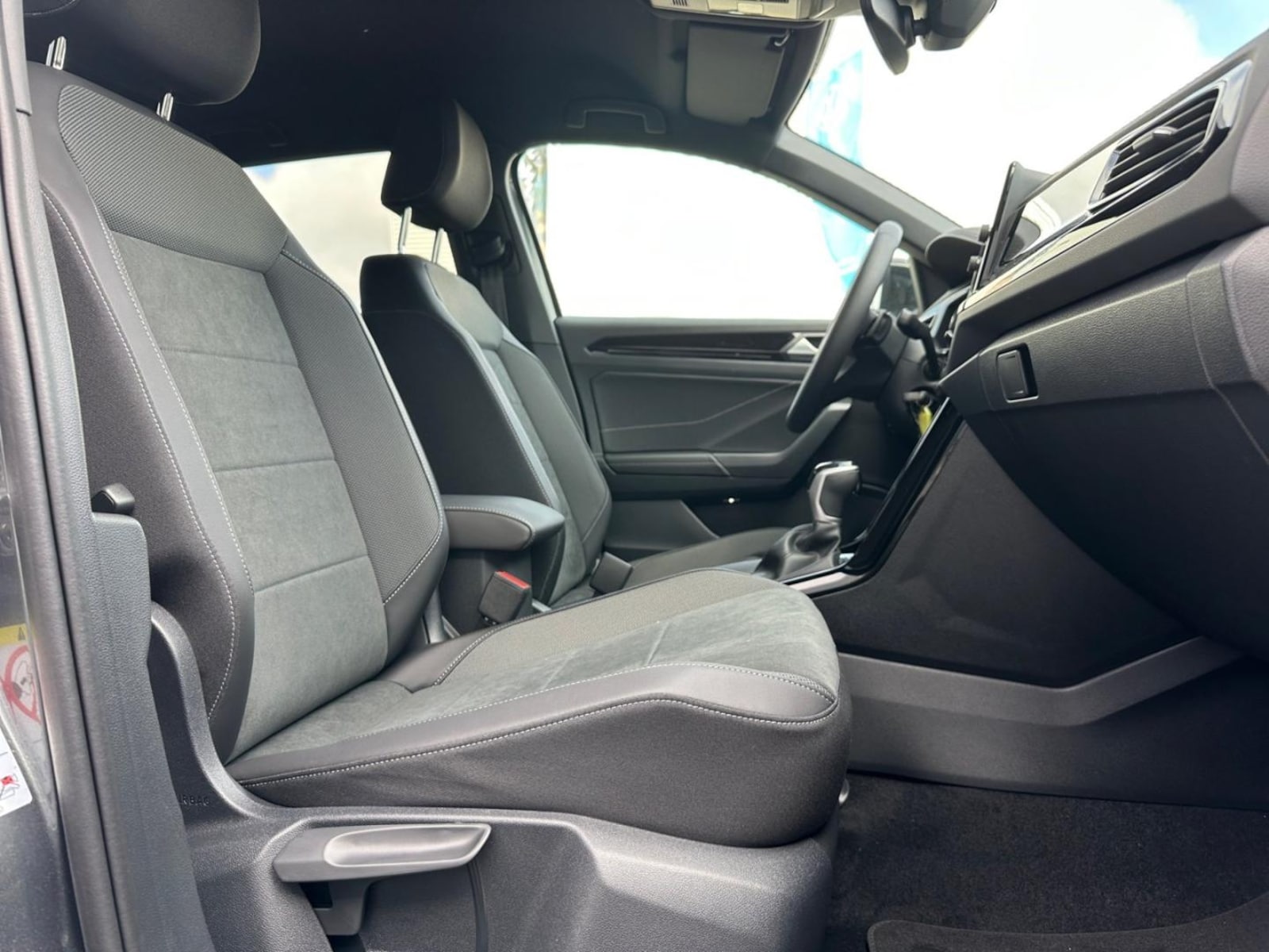 Volkswagen T-Roc – Bild 9