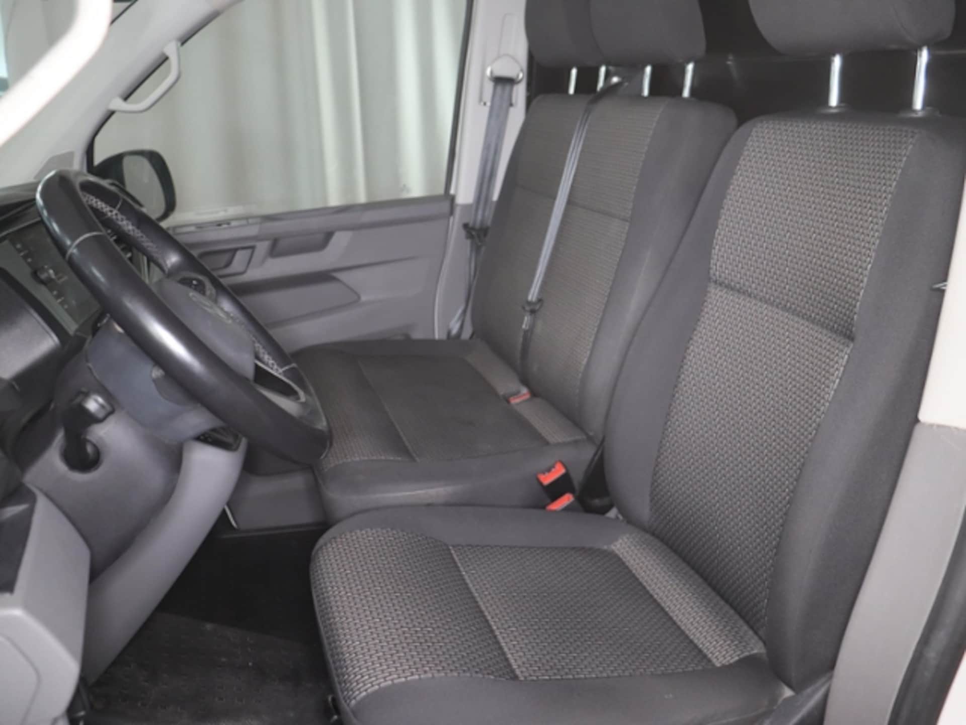 Volkswagen T6.1 Transporter Kasten kurzer Radstand EcoProfi