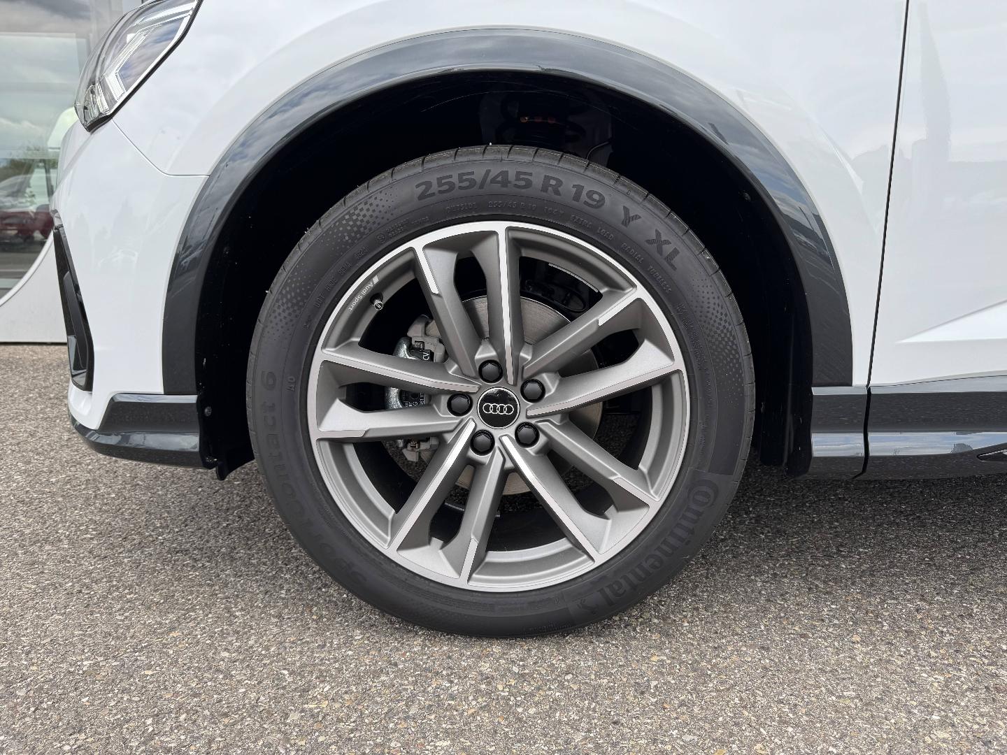 Image about Audi Q3 Sportback S line plus 35 TFSI 110 kW (150 ch) S tronic