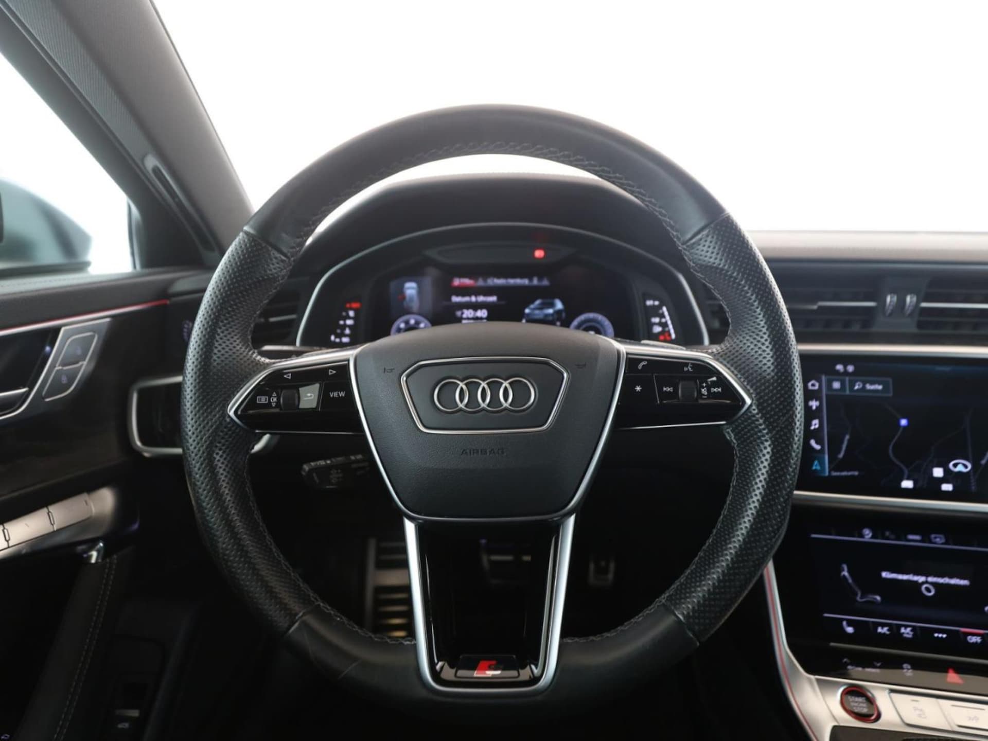 Audi S6 Avant