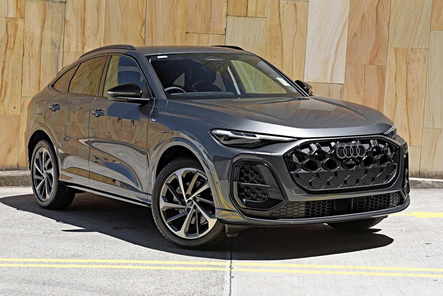 Image about Audi Q5 Sportback TFSI 150 kW