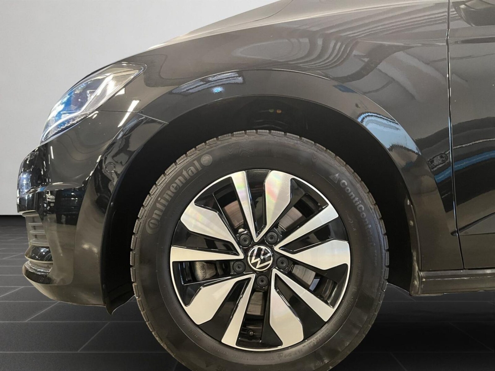 Volkswagen Touran – Bild 8