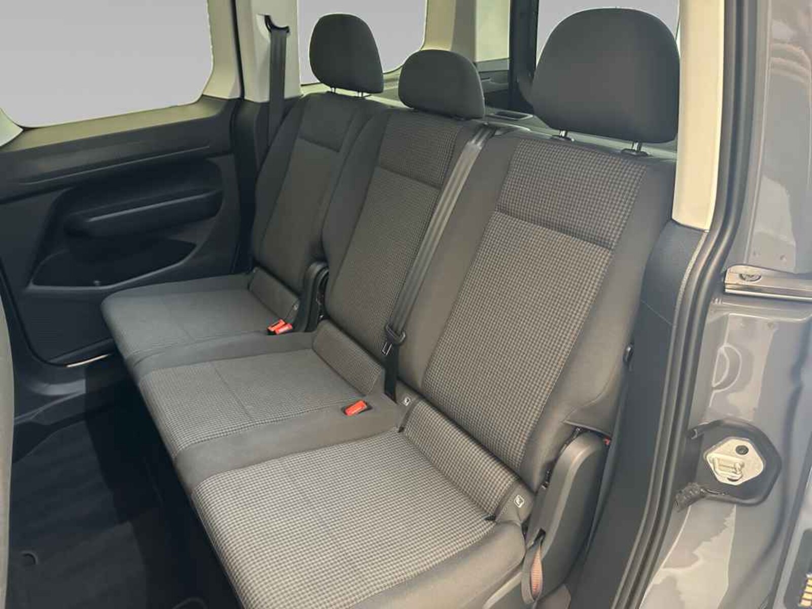 Volkswagen Caddy – Bild 12