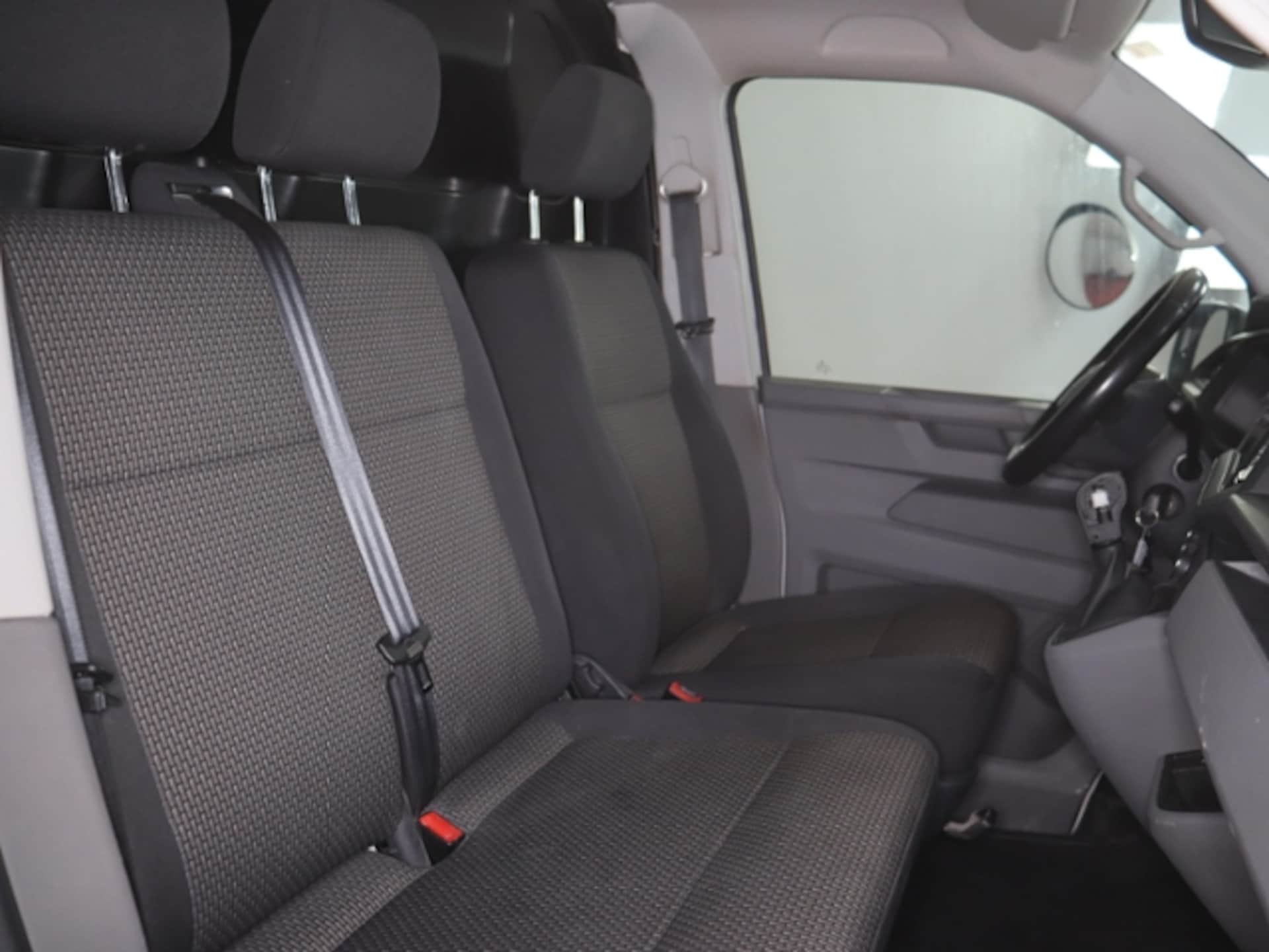 Volkswagen T6.1 Transporter Kasten kurzer Radstand EcoProfi