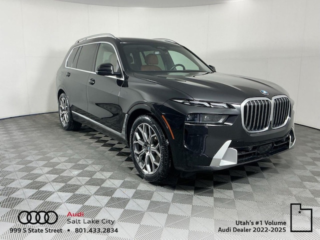 Photo of 2023 BMW X7 
