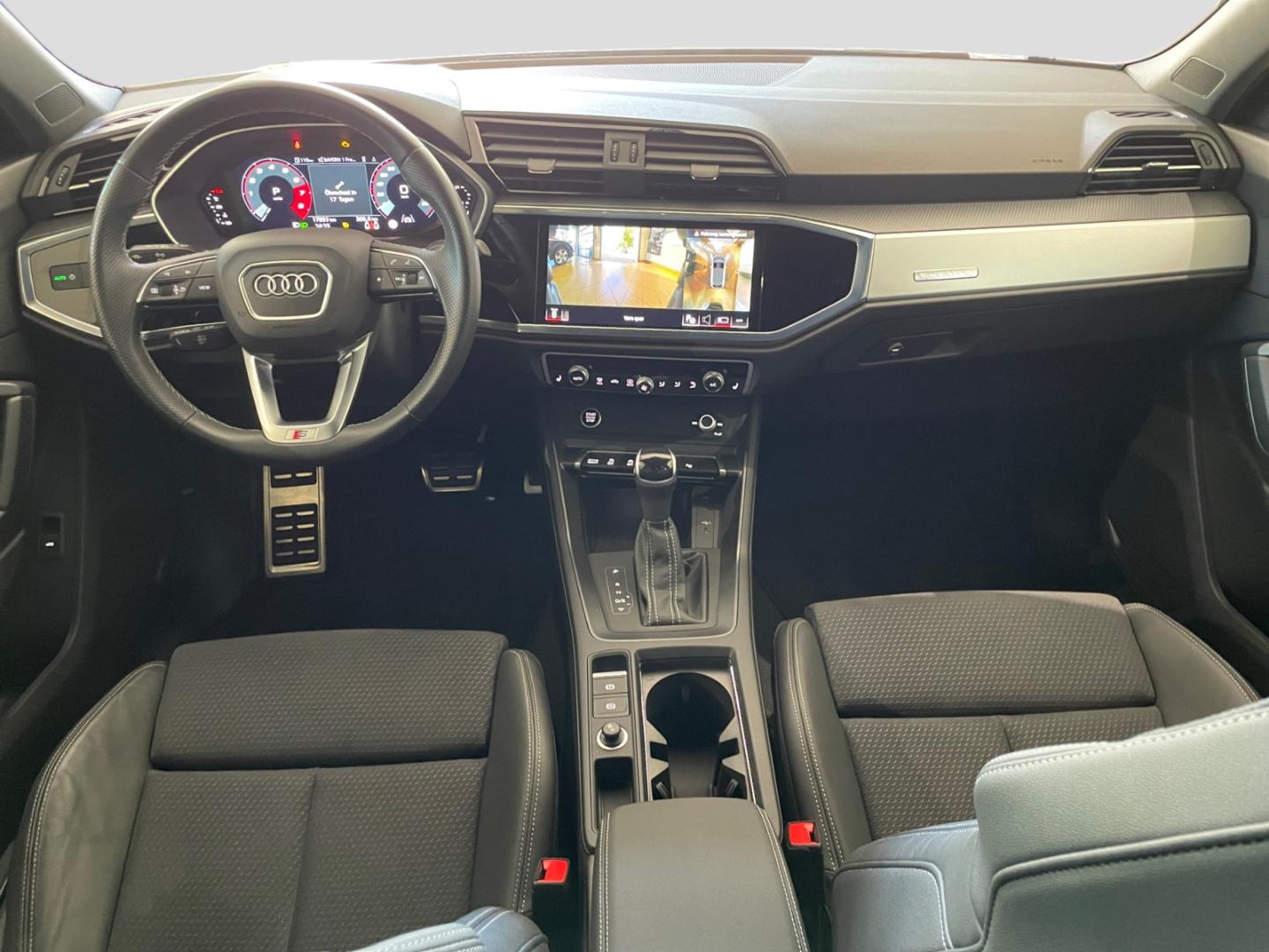 Bild über Audi Q3 Sportback S line 45 TFSI quattro S tronic - für weitere Informationen kontaktieren Sie den Audi Partner