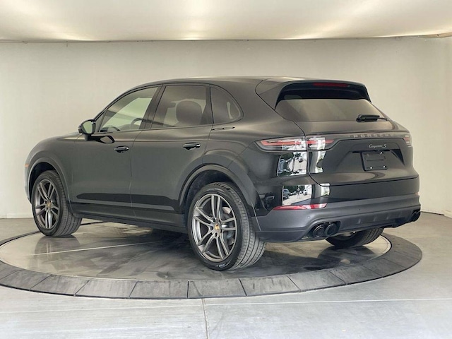 2023 Porsche Cayenne