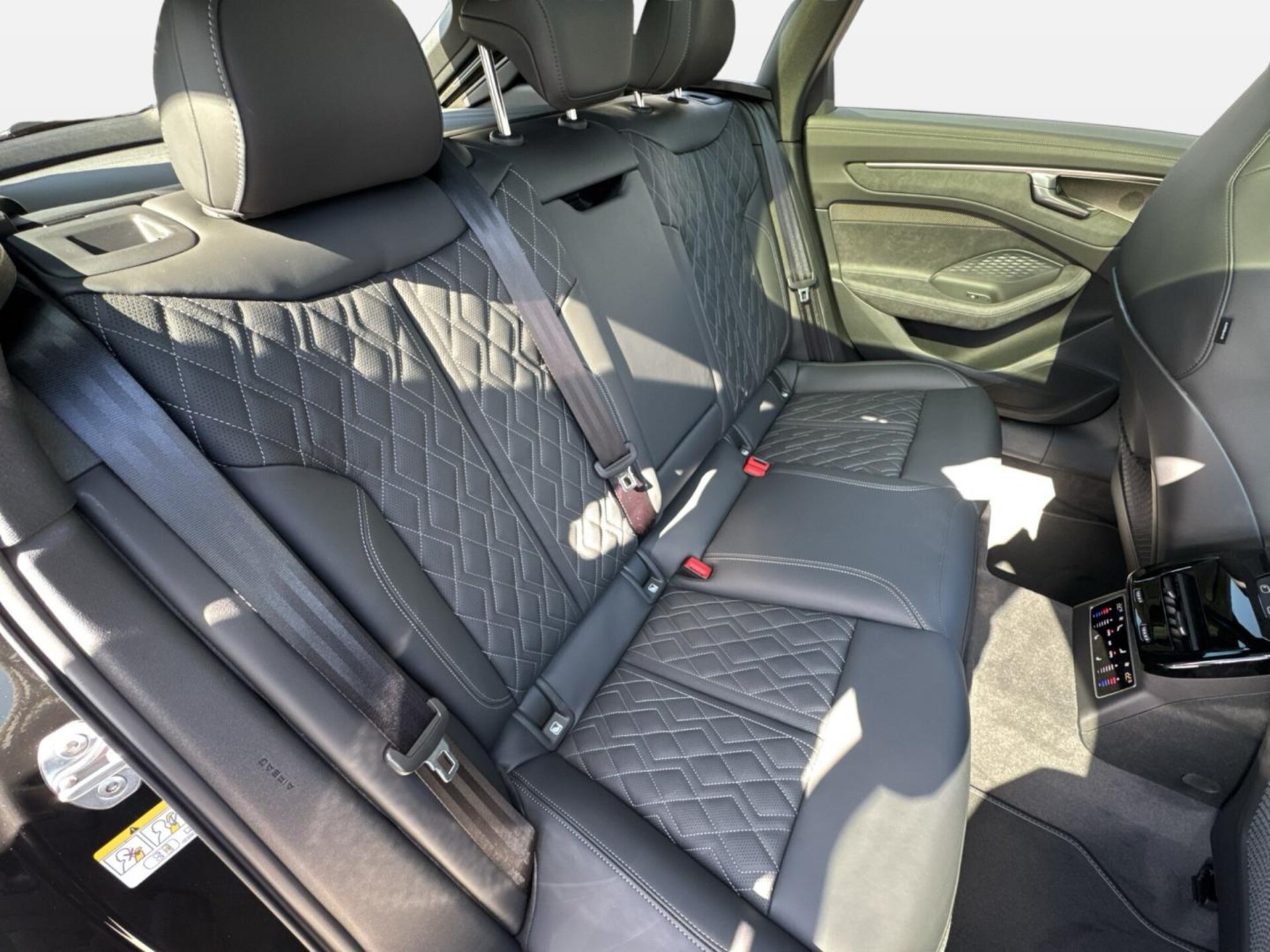 Audi A6 Avant edition one