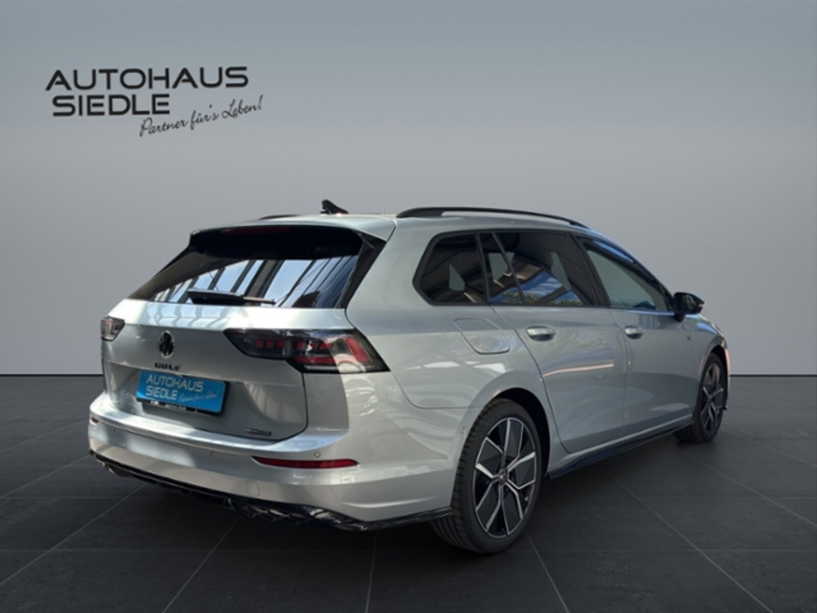 Volkswagen Golf Variant – Bild 6