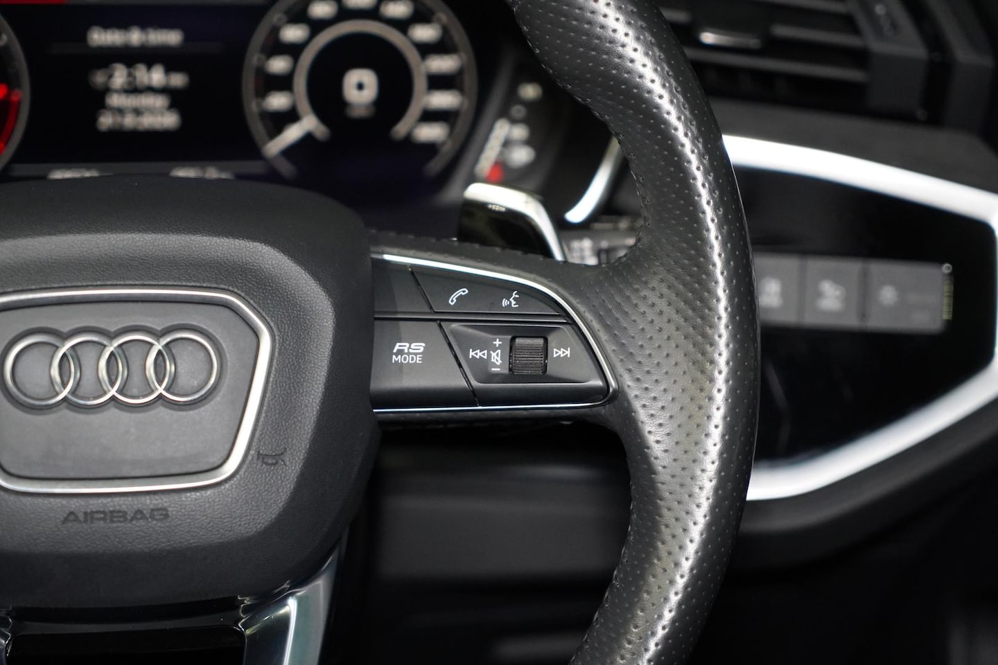 Image about Audi RS Q3 Sportback TFSI quattro S tronic