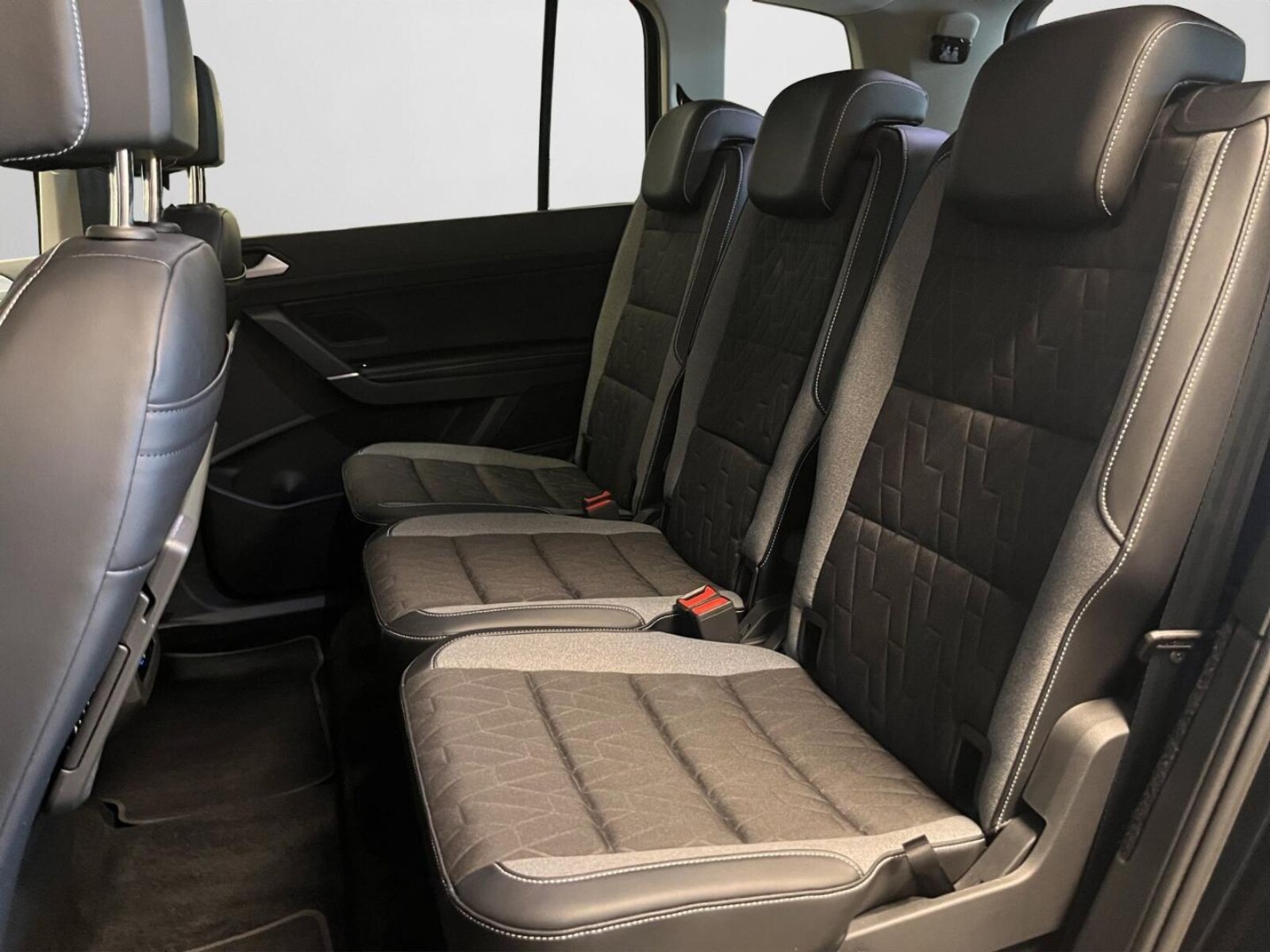 Volkswagen Touran – Bild 14
