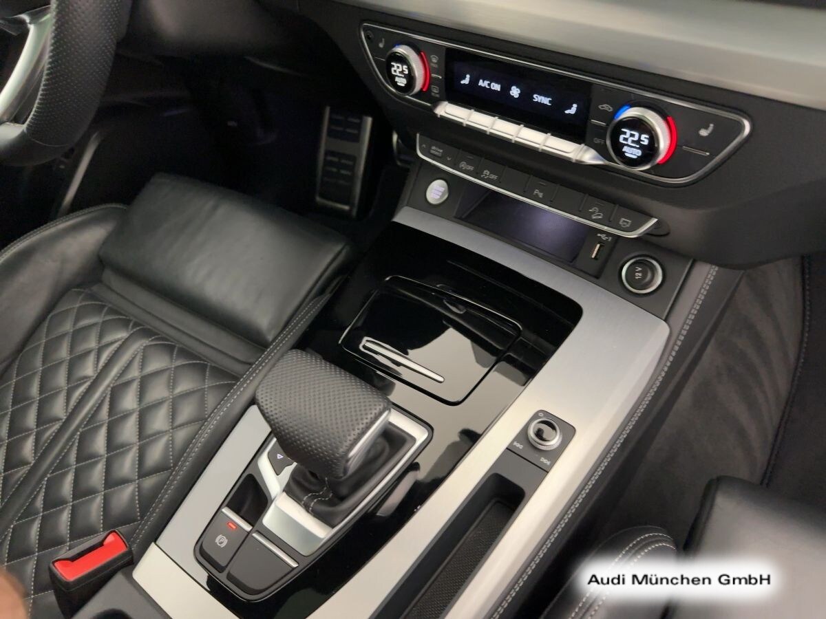 Image about Audi Q5 45 TFSI quattro S tronic