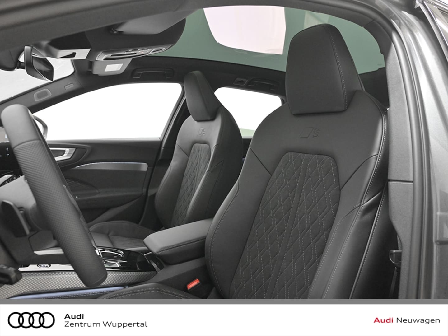 Bild über Audi A5 Avant TDI quattro 150 kW S tronic - für weitere Informationen kontaktieren Sie den Audi Partner