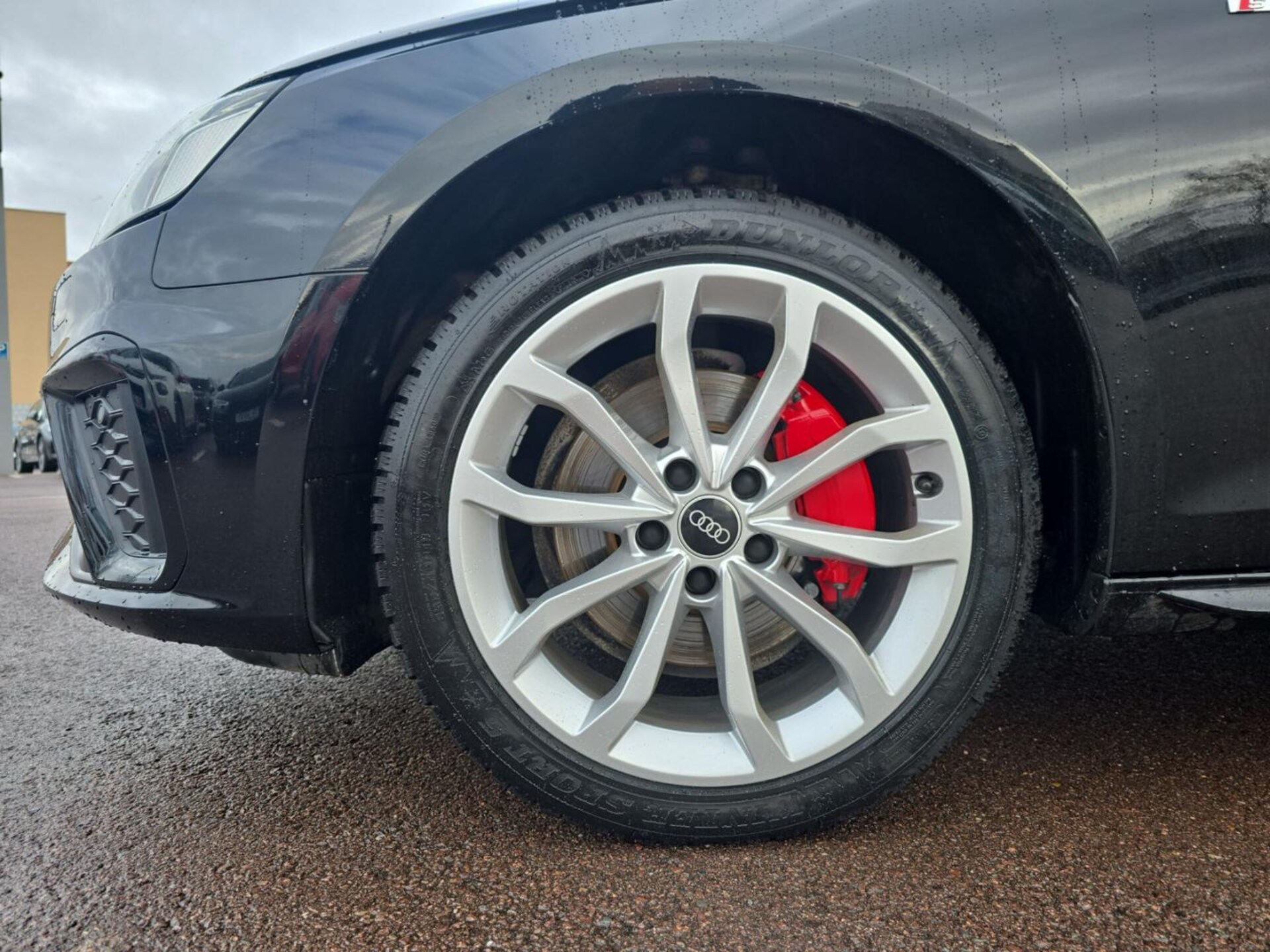 Audi A4 Avant S line