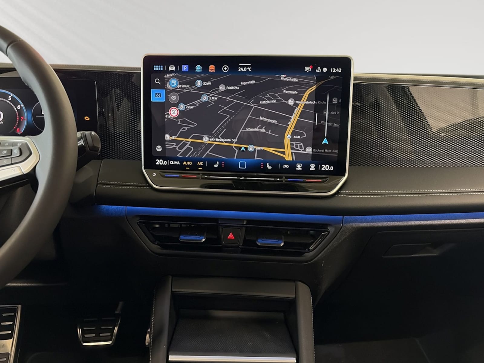Volkswagen Tiguan – Bild 12