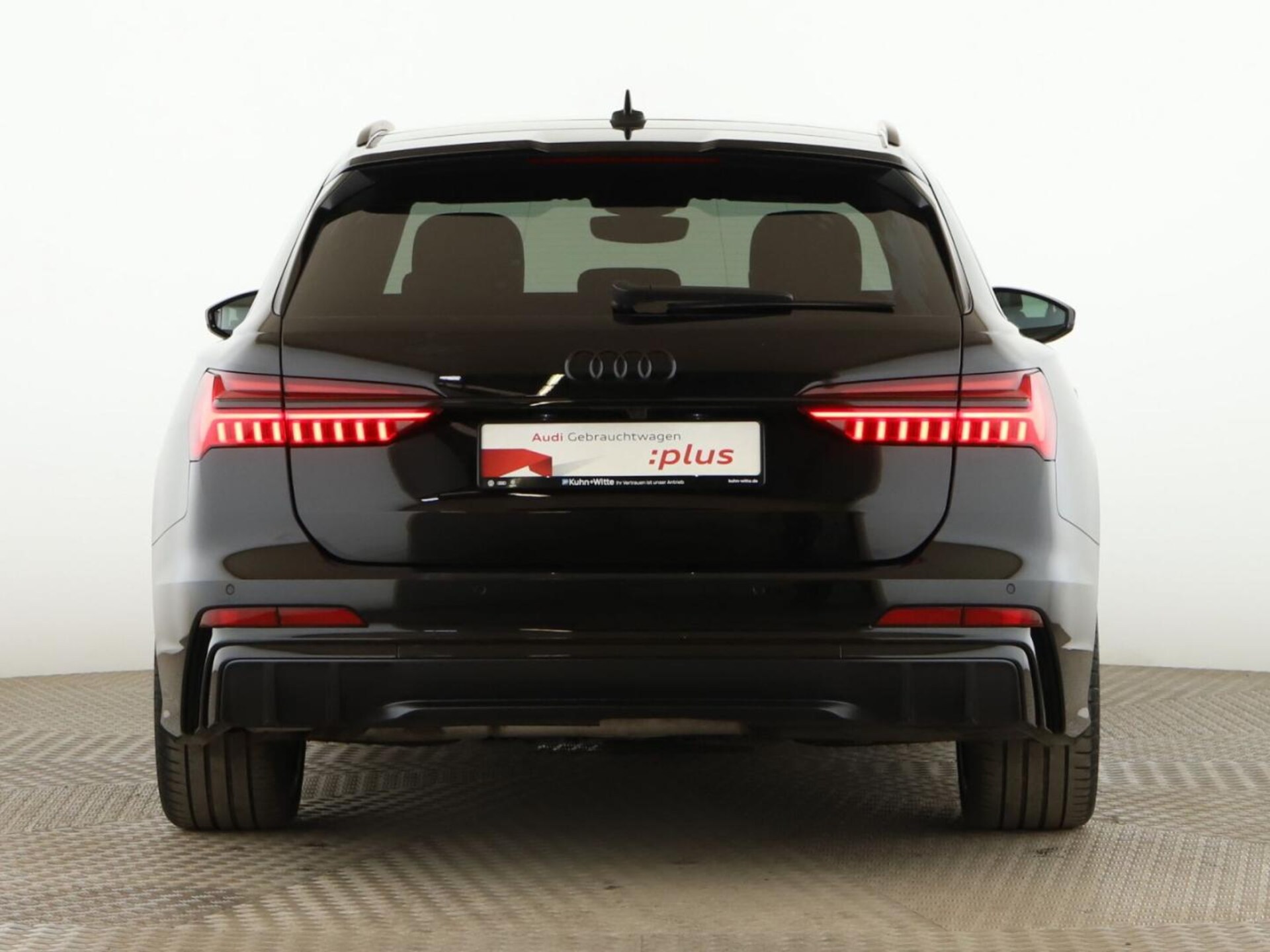 Audi S6 Avant