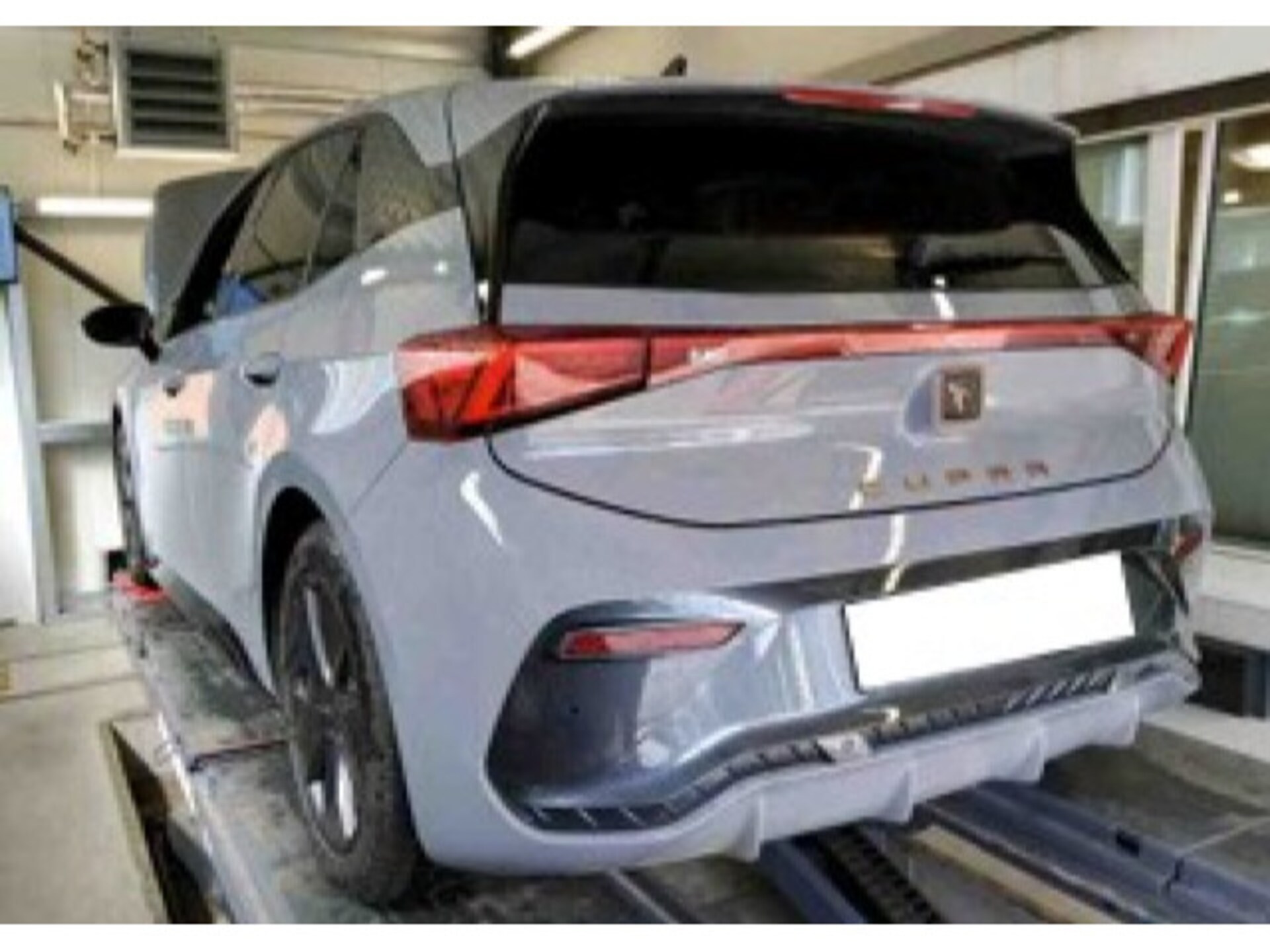 CUPRA Born