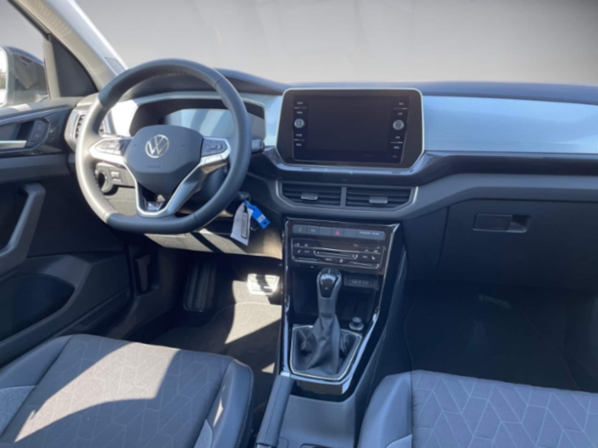 Volkswagen T-Cross Life
