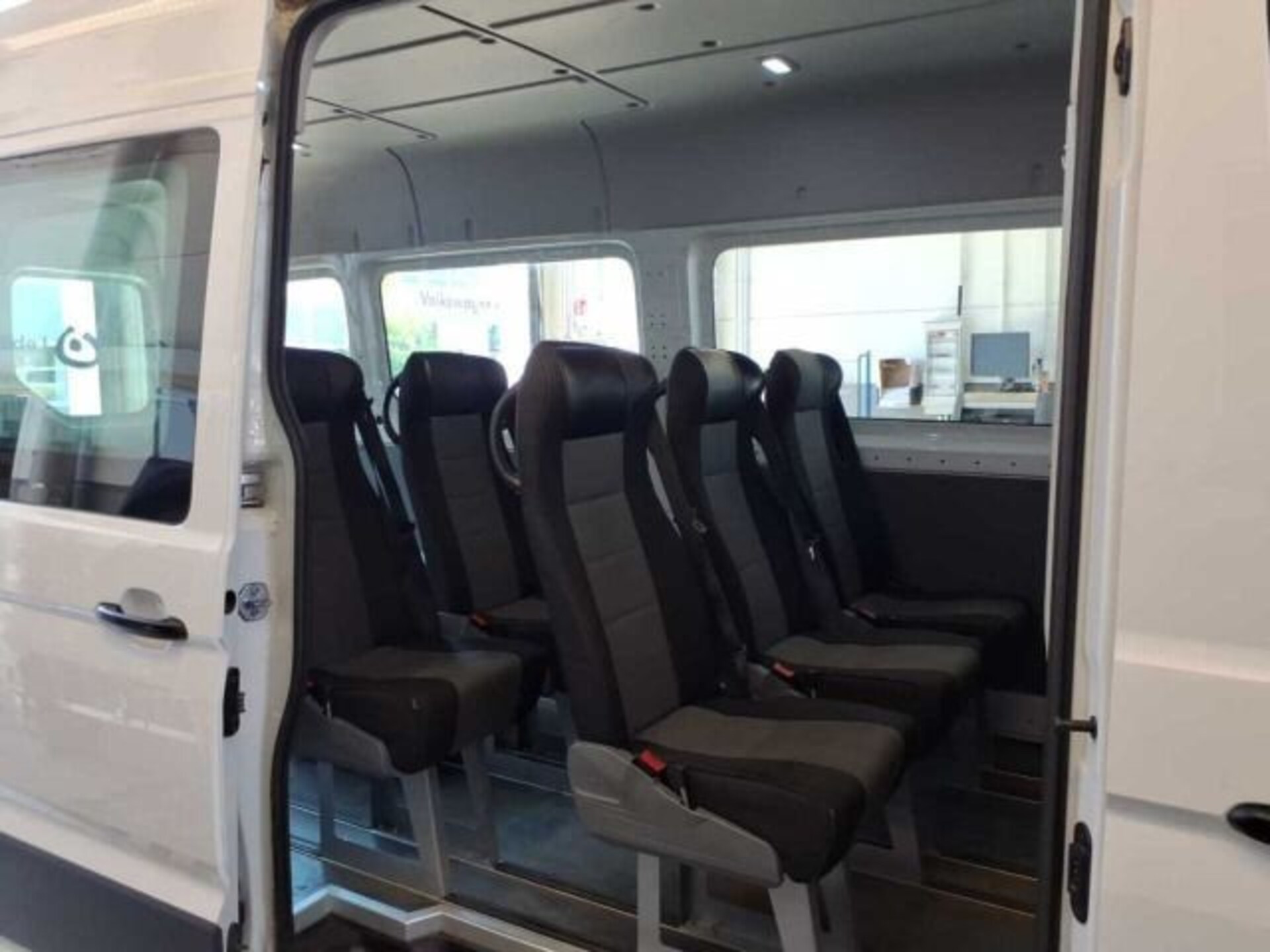 Volkswagen Crafter Kasten langer Radstand