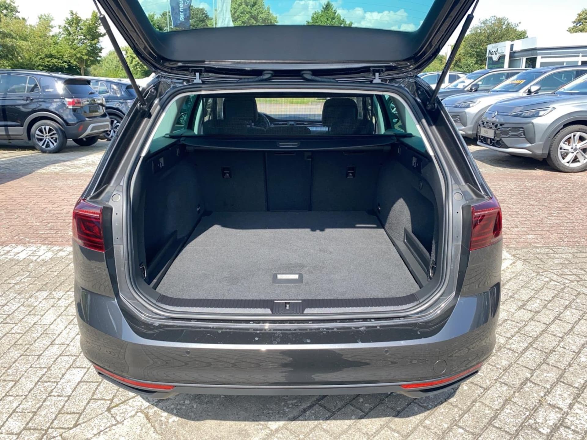 Volkswagen Passat Variant Business