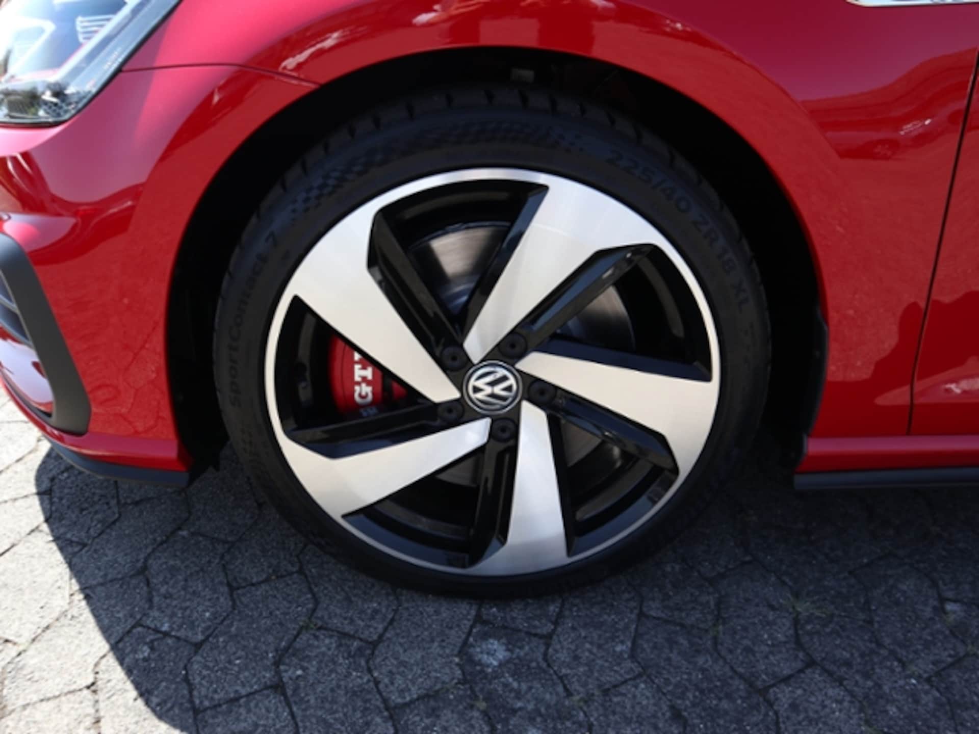 Volkswagen Golf GTI Performance