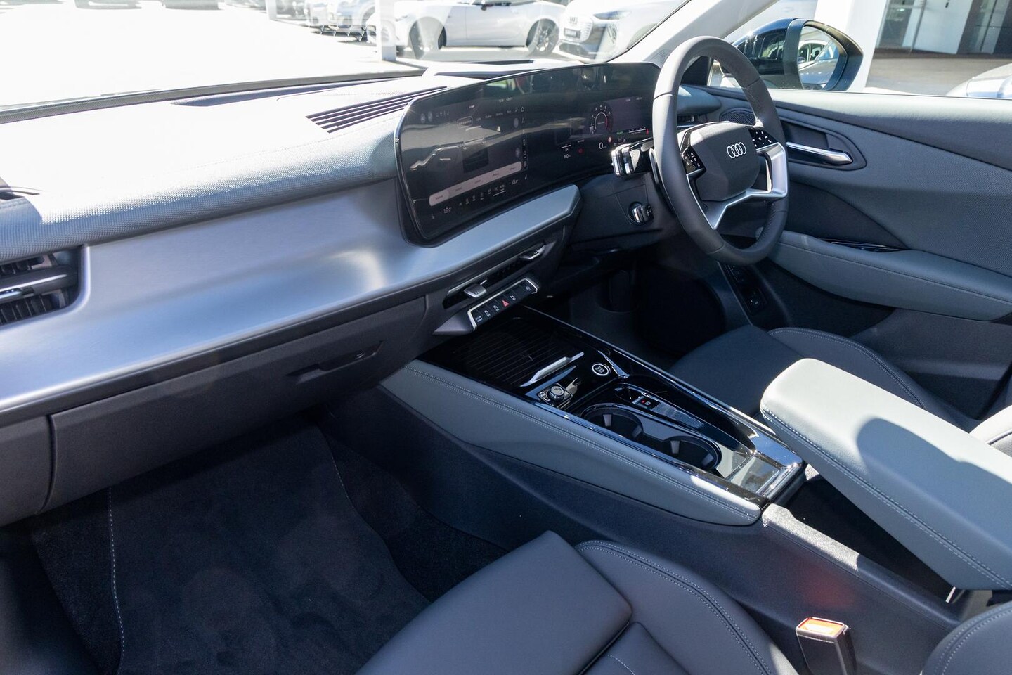 Image about Audi Q3 SUV TFSI quattro 150 kW launch edition