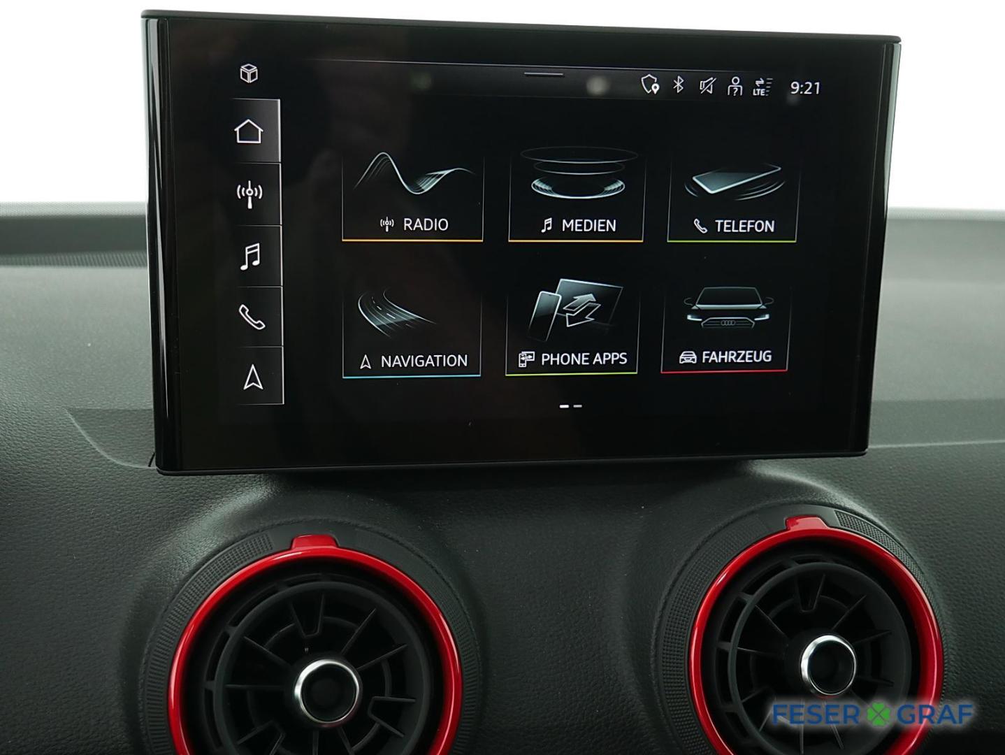 Image about Audi Q2 S line 40 TFSI quattro S tronic