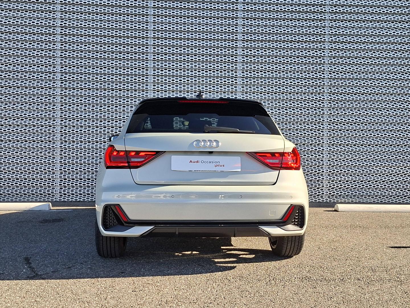 Image about Audi A1 Sportback S line plus 35 TFSI 110 kW (150 ch) S tronic