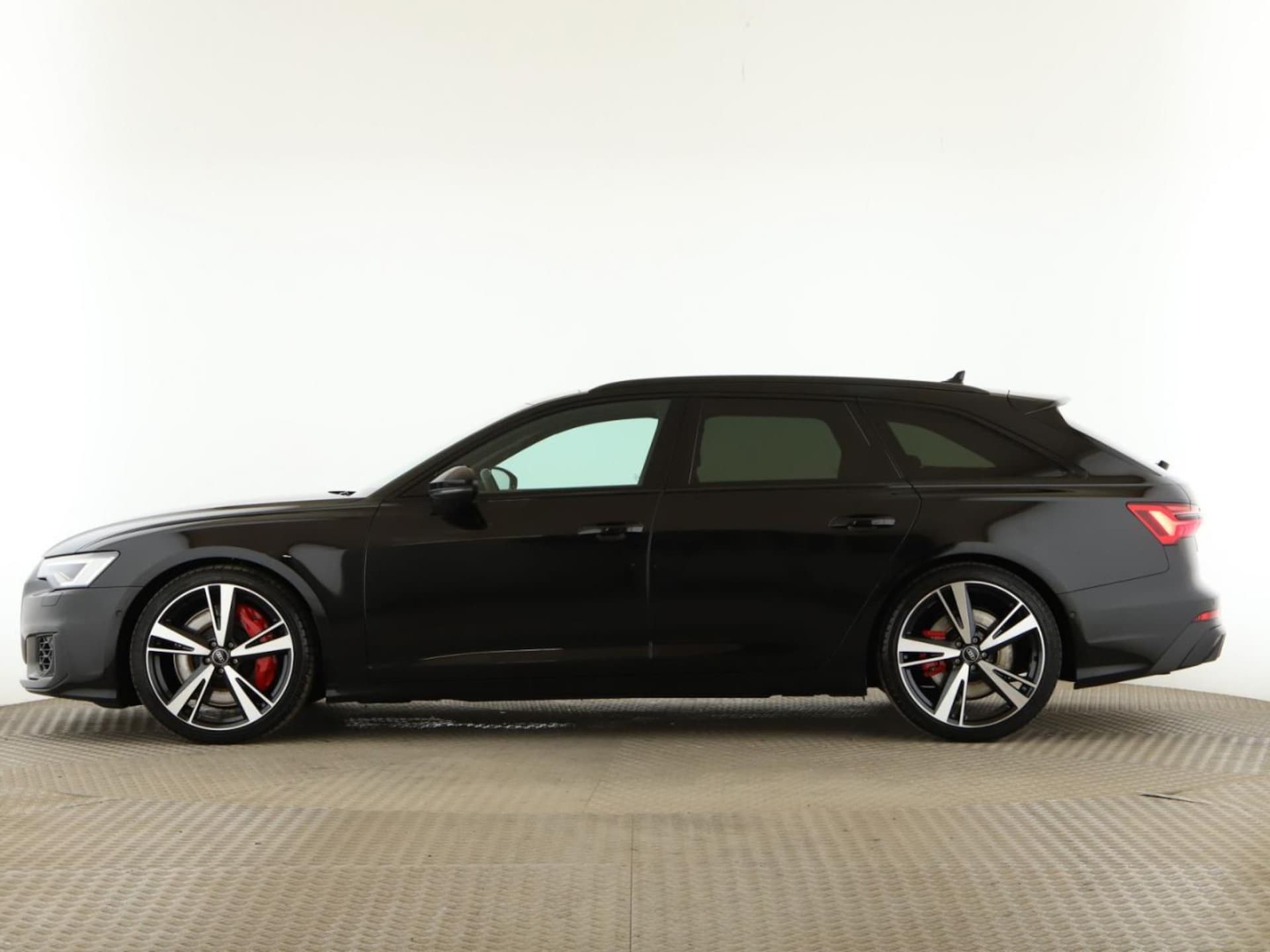 Audi S6 Avant