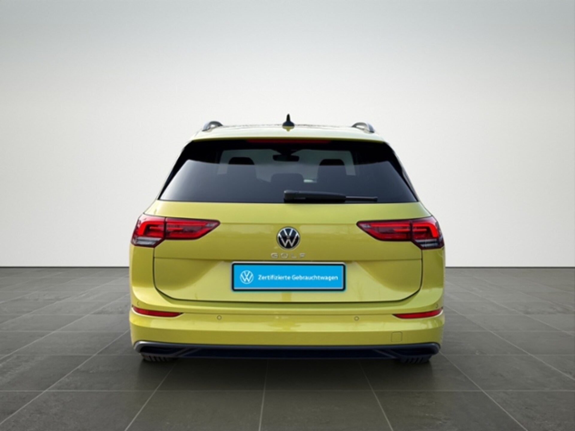 Volkswagen Golf Variant Life