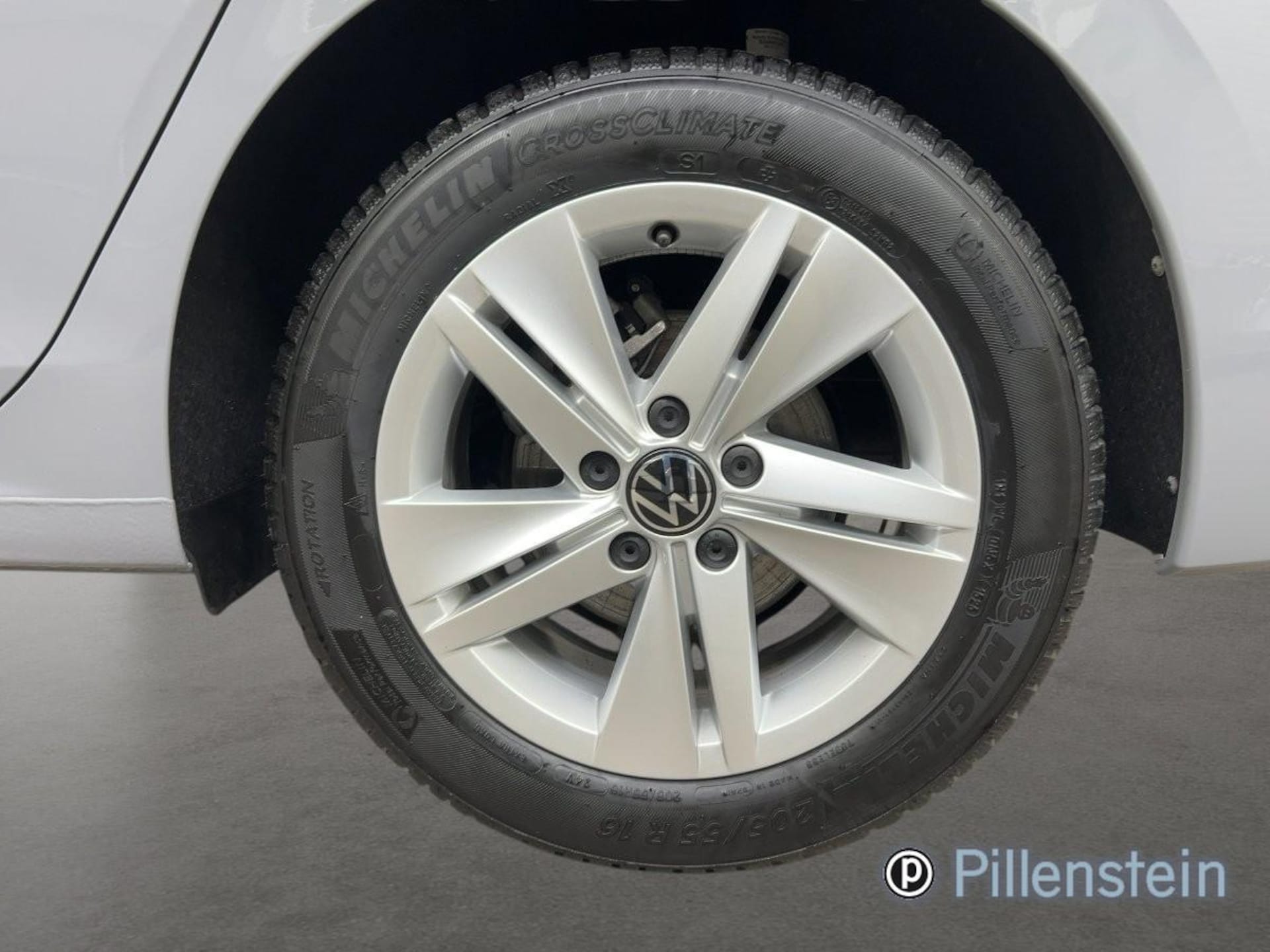 Volkswagen Golf Variant Life